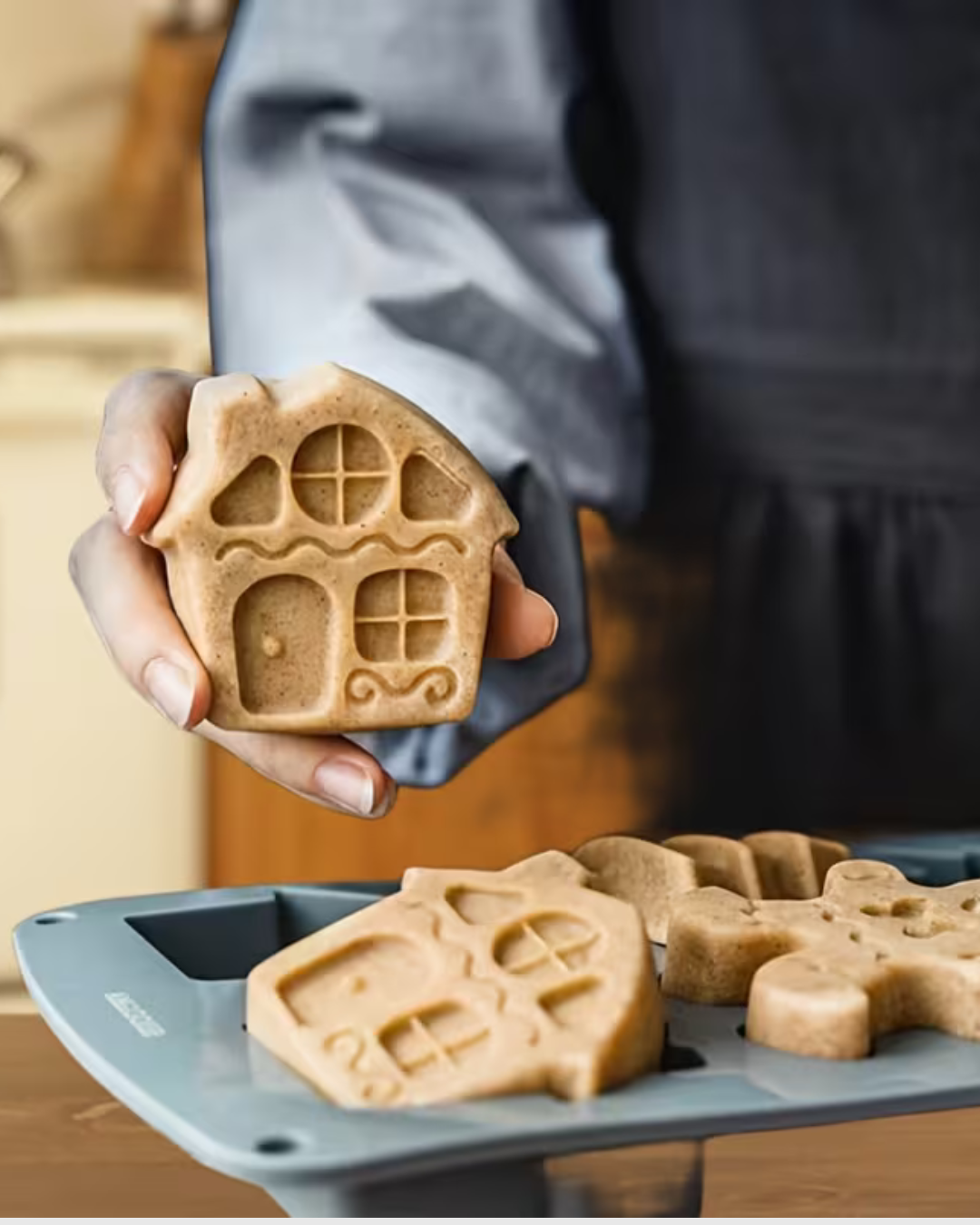 Molde de silicona navideño 6 cavidades – Muñeco de jengibre, árbol y casa