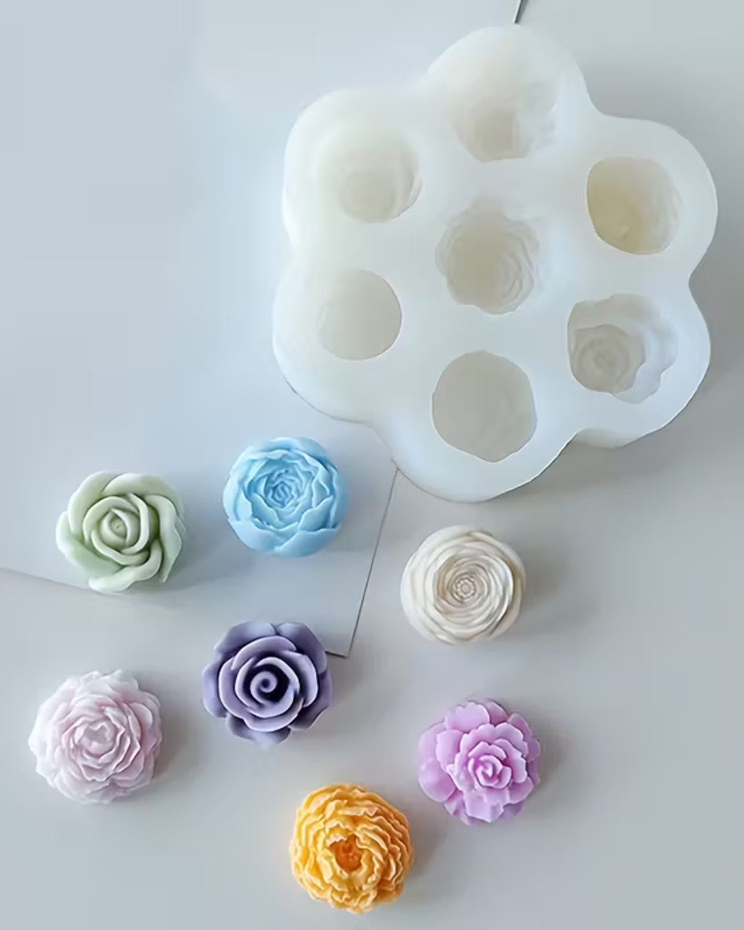 Molde de silicona en forma de flores con 7 cavidades