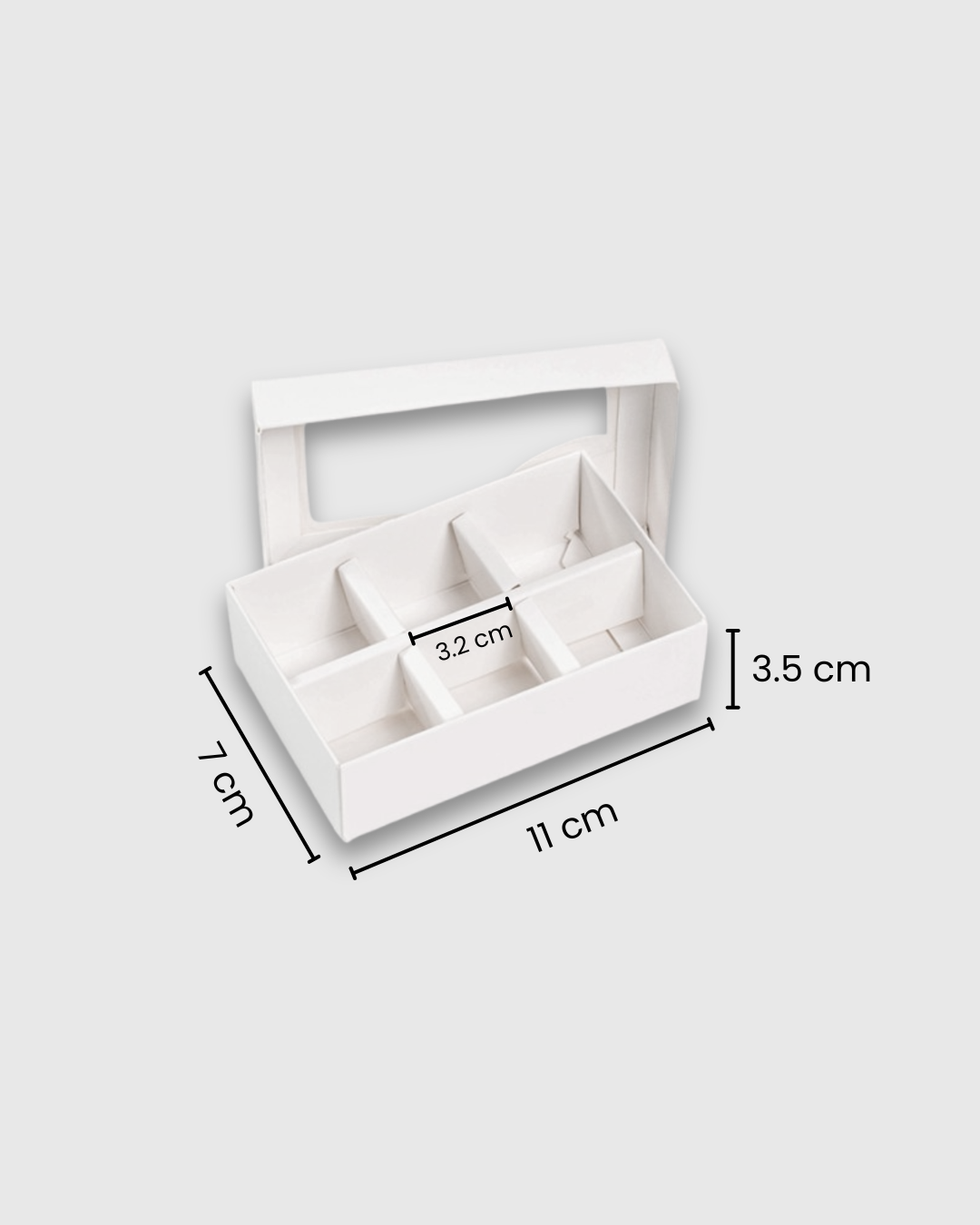 Caja blanca con 6 compartimientos
