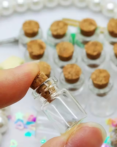 10 minis botellas de vidrio con tapón de corcho (1 ml)