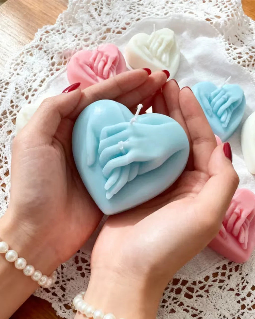 Molde de Silicona Corazón con Manos Entrelazadas
