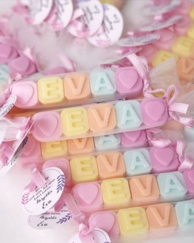 Molde de Cubos con Letras, Números y Signos