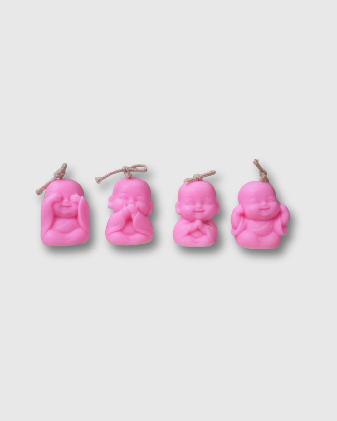 Set de 4 moldes de silicona en forma de mini monjes