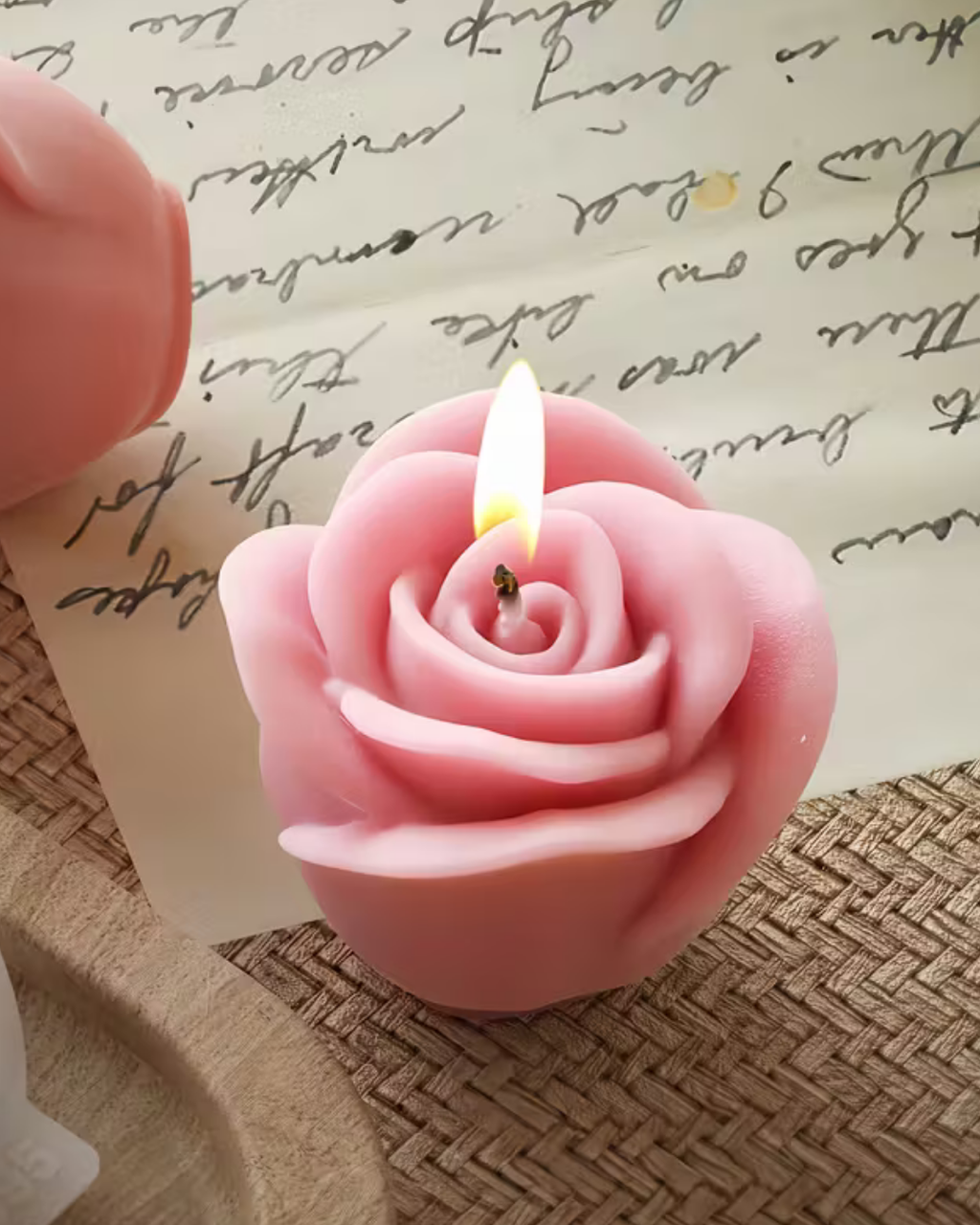 2 moldes de silicona en forma de rosa