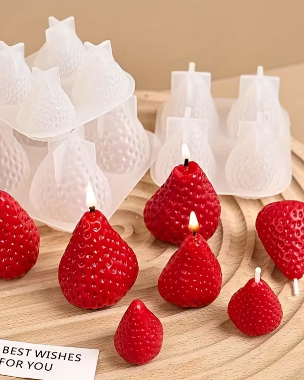 Molde de silicona en forma de fresa (x4 cavidades)