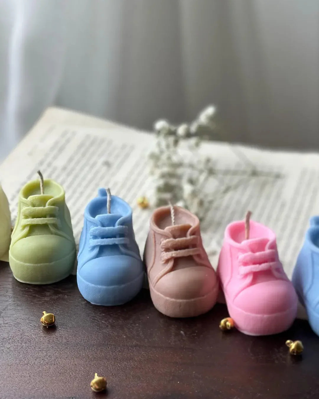 Molde de silicona en forma de zapatico de bebé